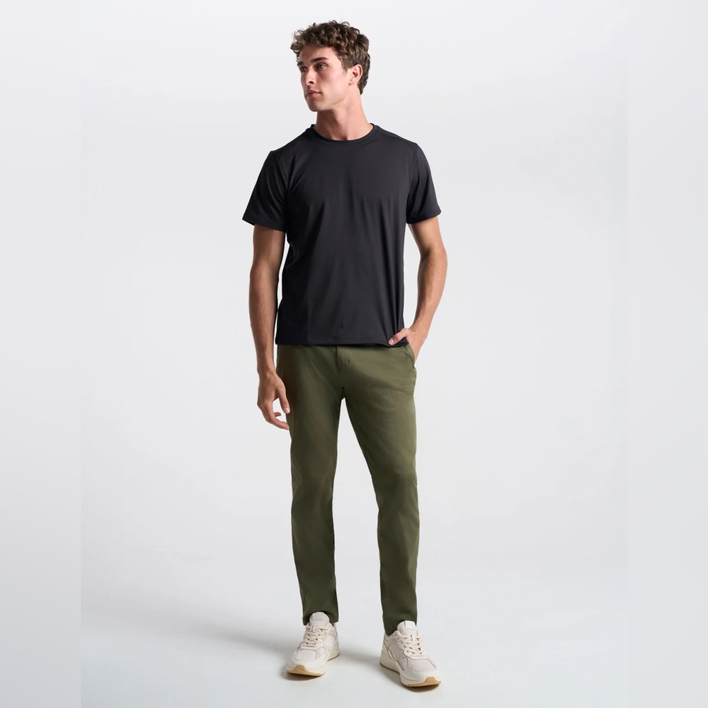 Like New Birddogs pants Alfred Itchcocks Stretch Khaki Hunter Green Size: 32x30 - Picture 4 of 7